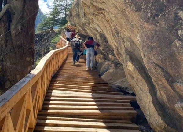 Trekking route of Gartang gali in Uttarakhand