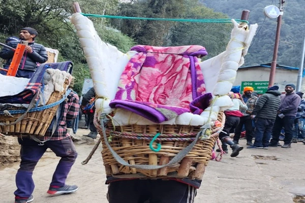 Pitthu at Yamunotri