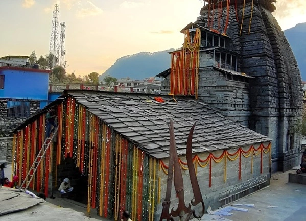 Gopinath temple at Gopeshwar Uttarakhand