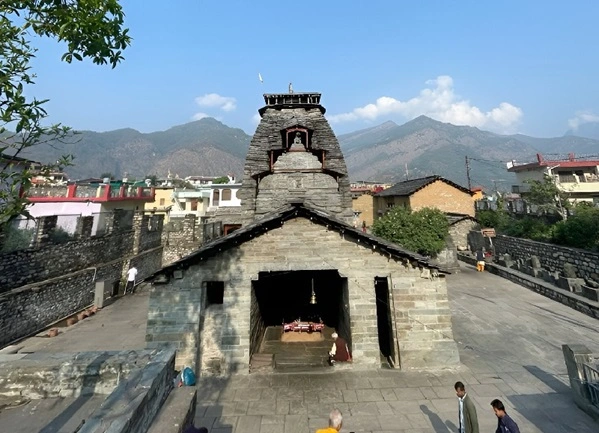 Ancient temple at Gopeshwar