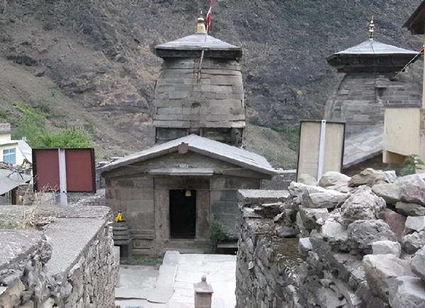 Ancient temple of Pandu at Pandukeshwar