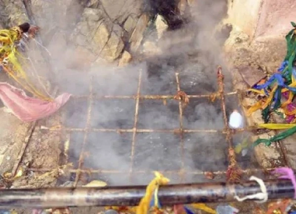 Hot water pond of Surya kund located near Yamunotri temple