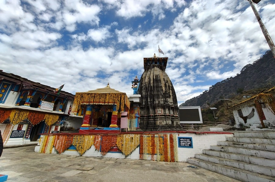 Omkareshwar temple in Ukhimath well decorated by marigold flowers