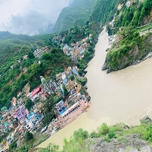 Beautiful view of Devpayag, siteseeing in our Kedarnath yatra package