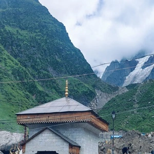 Gauri mata mandir at Gaurikund, to be visited during char dham trip