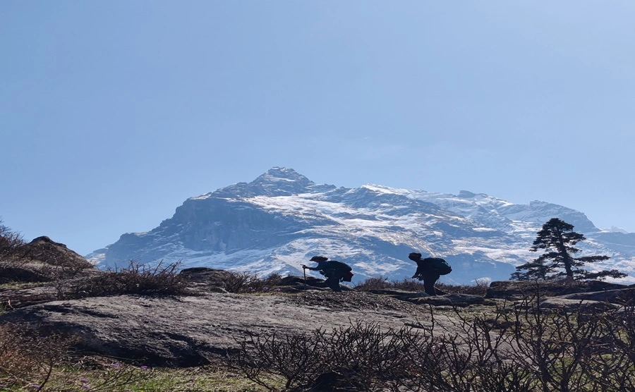 kuari pass trek